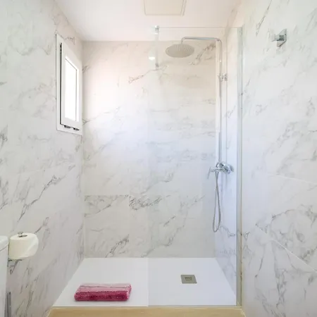 Vivienda Recien Reformada, Comoda Y Agradable En - For Guest