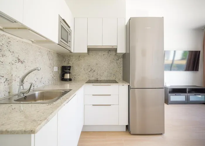 Vivienda Recien Reformada, Comoda Y Agradable En - For Guest *